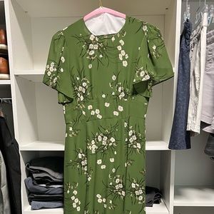 Reformation dress size 10 worn once great fall colors!